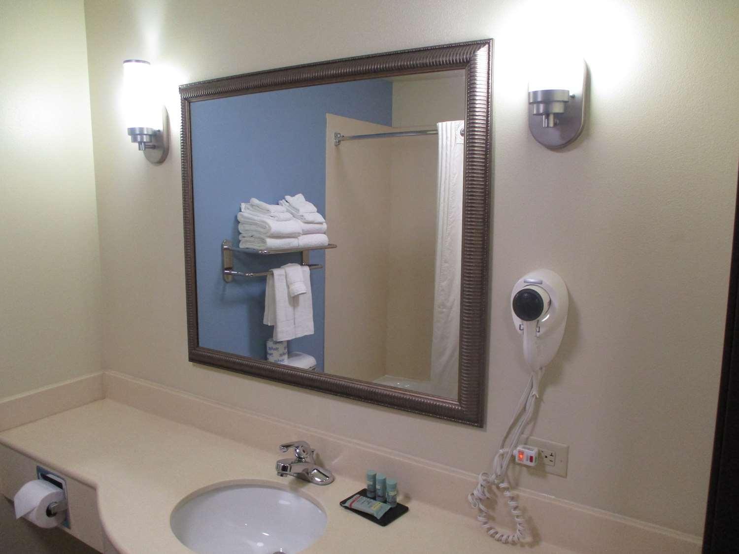 Best Western Coffeyville Central Business District Inn And Suites Esterno foto