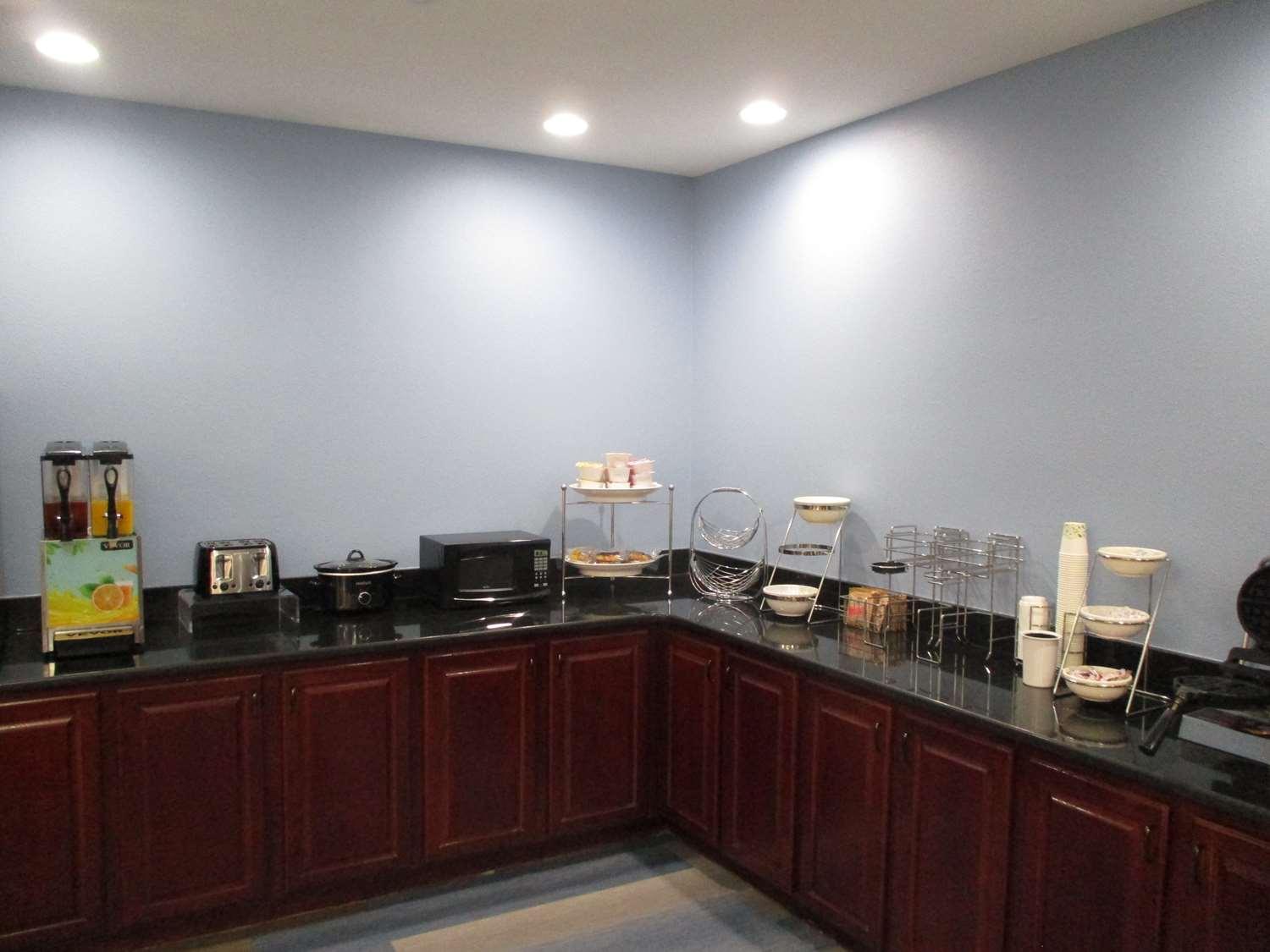Best Western Coffeyville Central Business District Inn And Suites Esterno foto