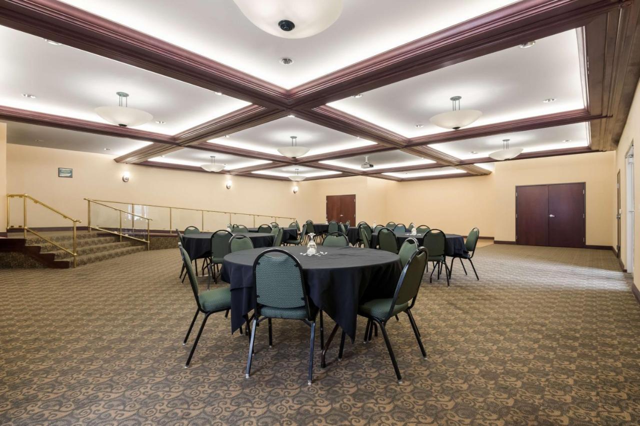 Best Western Coffeyville Central Business District Inn And Suites Esterno foto