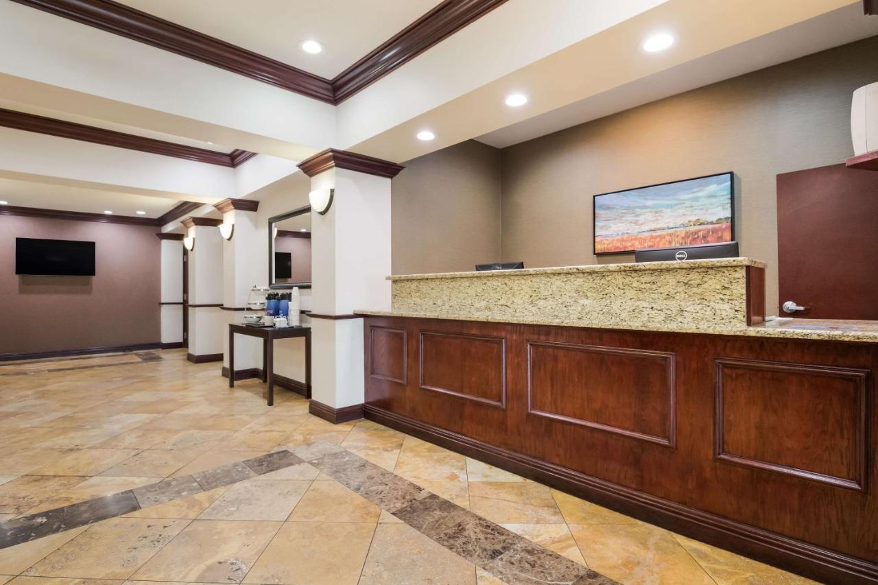 Best Western Coffeyville Central Business District Inn And Suites Esterno foto