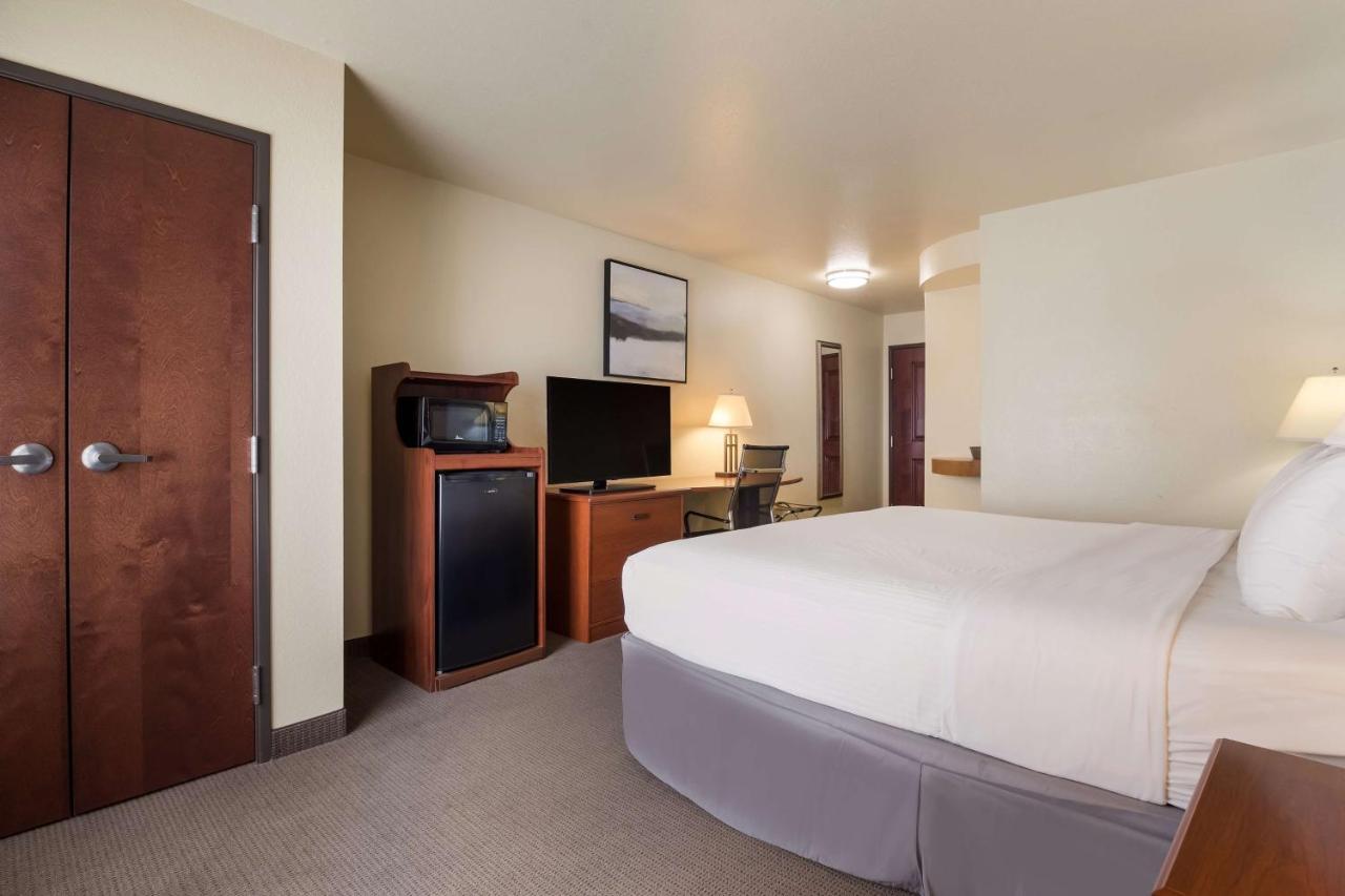 Best Western Coffeyville Central Business District Inn And Suites Esterno foto